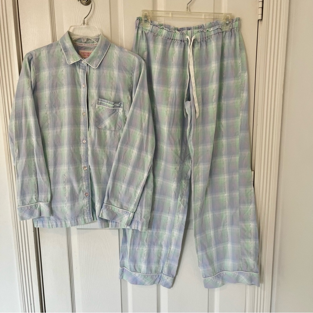 VICTORIA’S SECRET Plaid Pastel Long Sleeve Pajamas Set | Small Petite